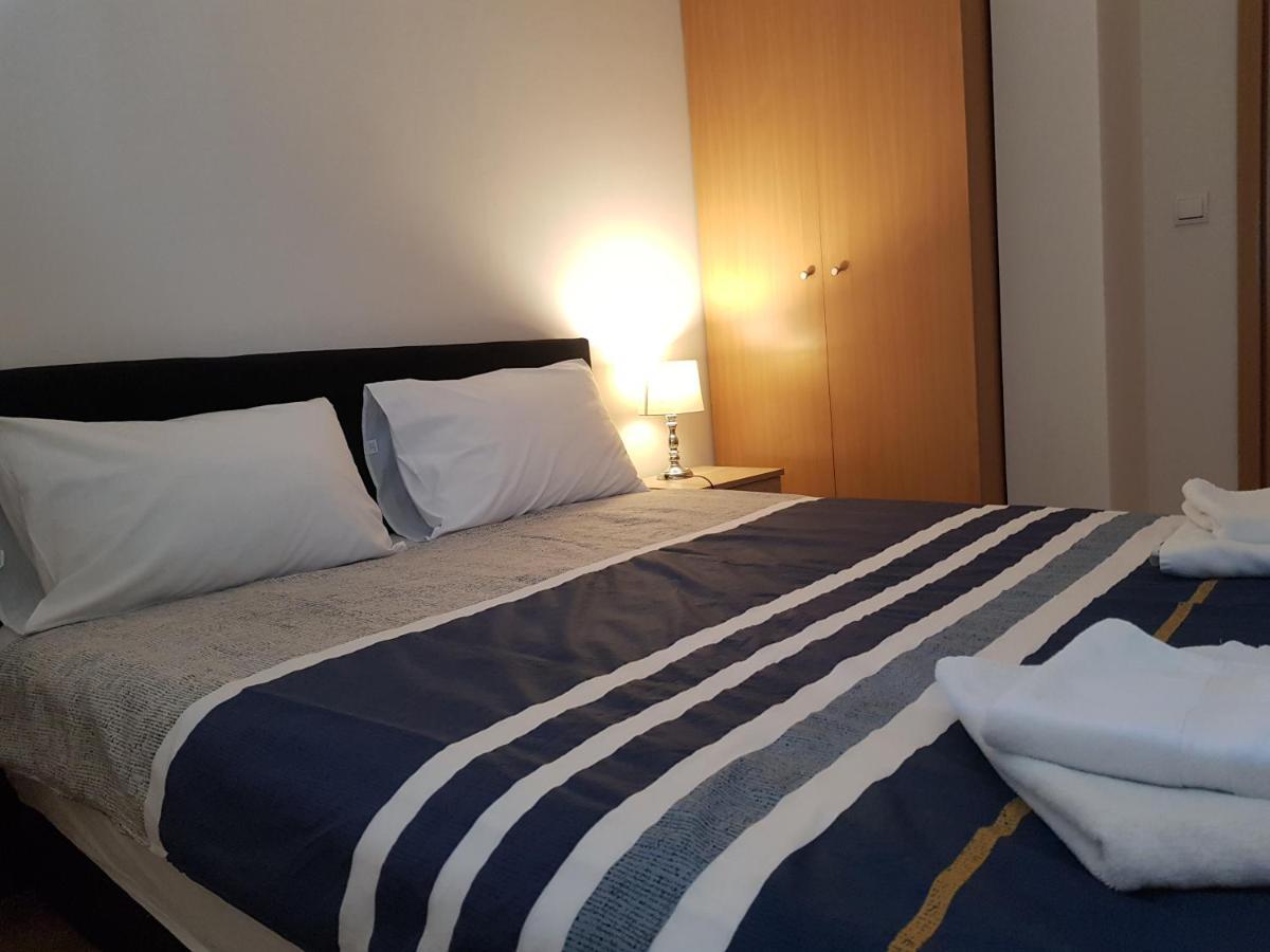 Rajiceva 5- Apartman Sa Prostranom Terasom I Garaznim Mestom كراغوييفاك المظهر الخارجي الصورة